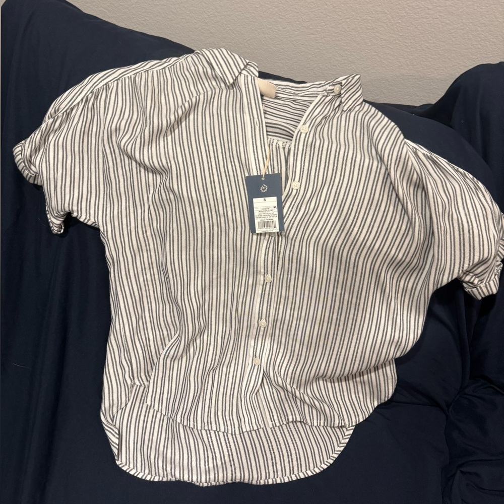 Universal Thread striped mid-sleeve button-down